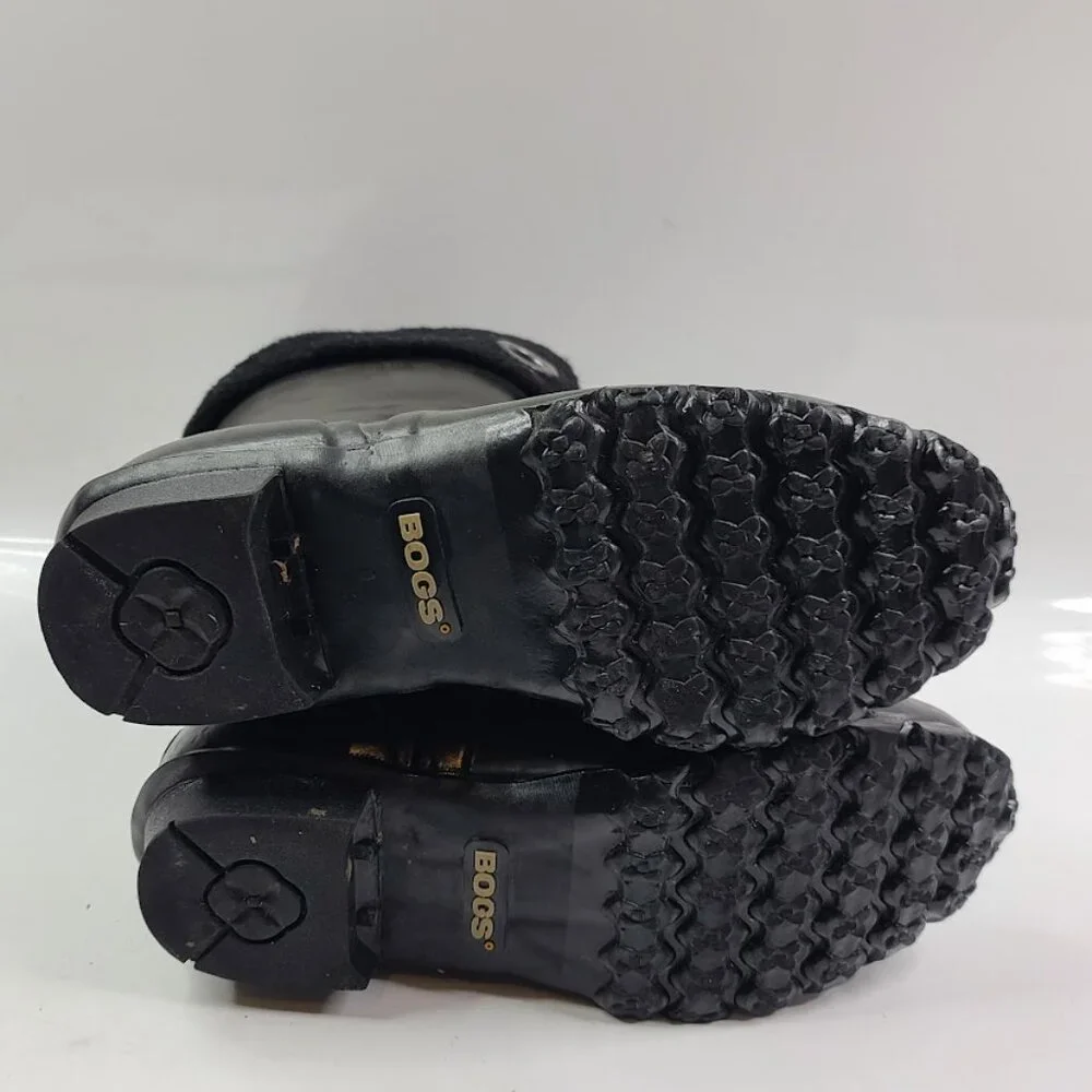 Bogs women black
